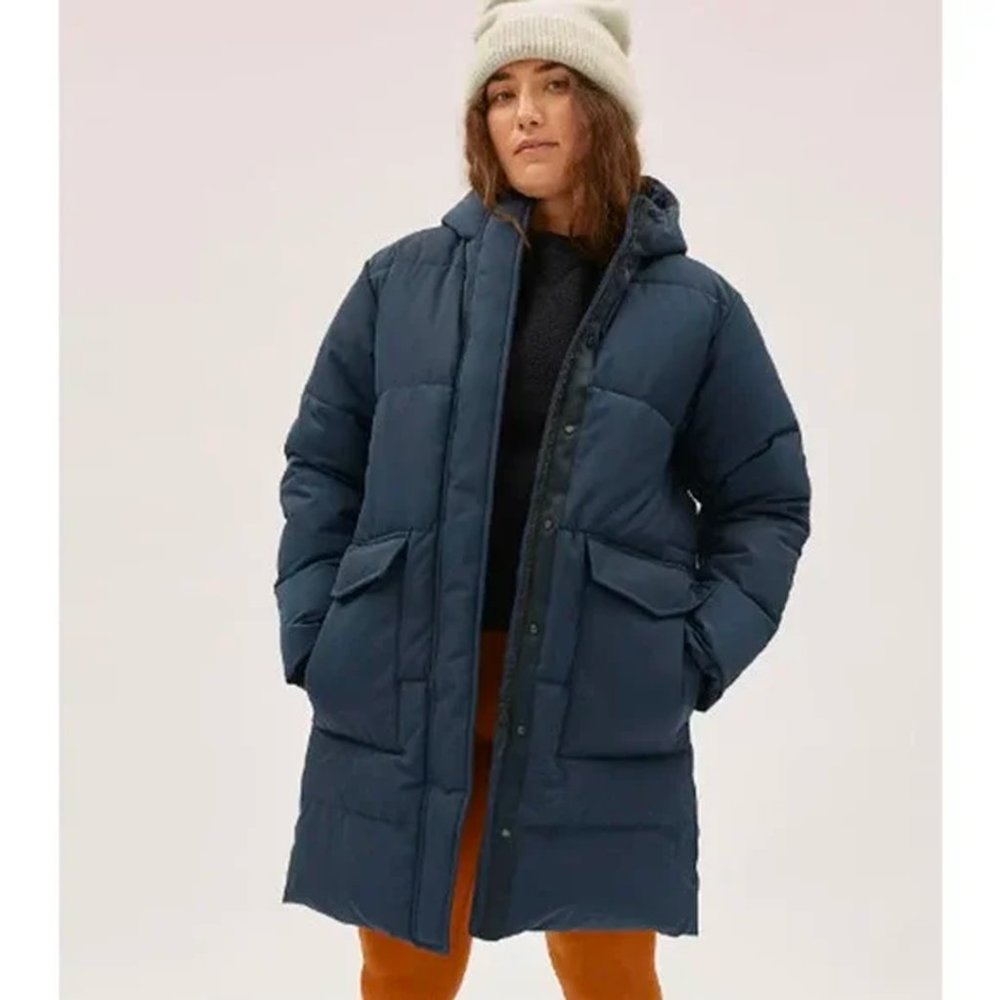 Everlane Womens The ReNew Long Puffer Parka Small Navy Blue Primaloft